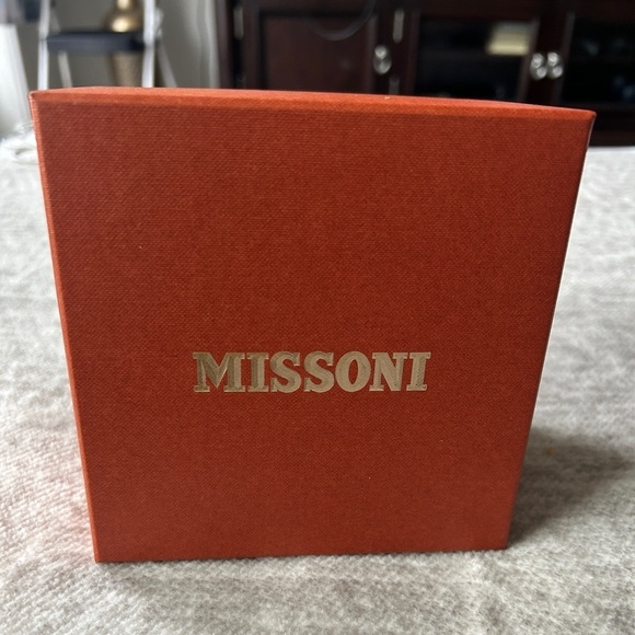 Missoni M1-29 Zig-zag Stainless Steel Watch, pink multicolored leather strap NWT - Picture 11 of 12